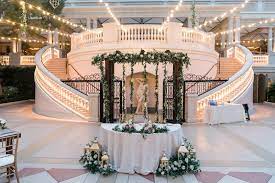 luxe las vegas destination wedding at