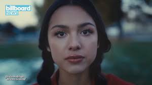 Know her bio, wiki and net worth including her dating affairs, boyfriend name, married or husband, parents info, ethnicity, height our favorite olivia rodrigo, who loves to dive into fictional character's role; Olivia Rodrigo On Waking Up To Taylor Swift S Instagram Comment I Just About Died Thr News