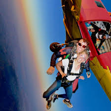 Famous spots have flown with children as young as 4 years old going all the way to adults in their 80s and 90s. Tandem Skydiving In San Jose At Virgin Experience Gifts Gifts
