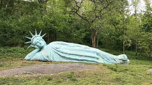 a statue of liberty replica is