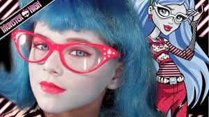 ghoulia yelps monster high doll