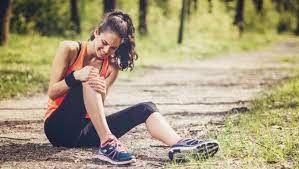 Downhill hiking can cause knee pain for hikers regardless of your fitness level. 6 Ways To Keep Your Knees Pain Free Active