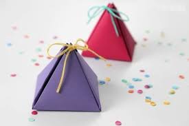 how to diy easy pyramid gift box