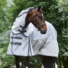 masta fly rug with articulated neck