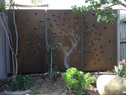 rustle decorative garden screen