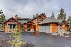 attractive mountain craftsman house