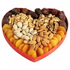 nuts and heart healthy gift send