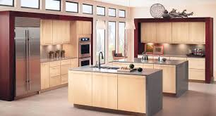Maple kitchen cabinets add spark to your kitchen remodeling project. Light Maple Kitchen Cabinets In Natural Blonde Kraftmaid