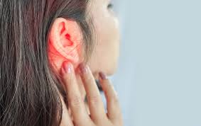 pain behind the ear causes symptoms