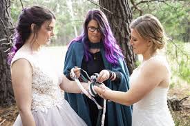 let s talk about wedding handfastings