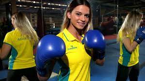 She competed in the featherweight event at the 2018 commonwealth games, winning the gold medal. Australian Boxer Skye Nicolson Aims To Emulate Her Lost Brothers At Commonwealth Games The Courier Mail
