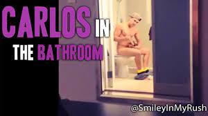 Carlos Pena Naked in the bathroom. - YouTube