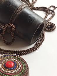 maasai snuffbox and necklace kenya