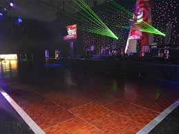 parquet dance floor set b 150 guests