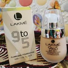 30 ml lakme 9 to 5 flawless foundation