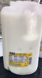kirkland signature fat free milk 240