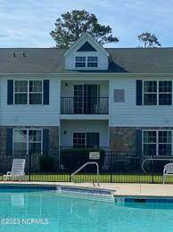 southern pines nc homes with pools