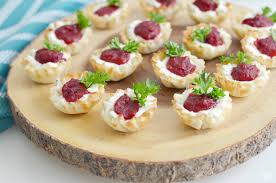 Here are 25 appetizer ideas for your next party, dinner, or game day gathering. Cranberry Cream Cheese Appetizer Finding Zest