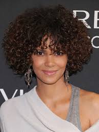 See more ideas about curly hair styles, hair, curly hair styles naturally. 23 Different Types Of Curly Hairstyles For Medium Hair