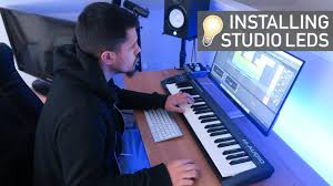 4.6 out of 5 stars 2,032 New Studio Lights Music Producer Vlog Youtube