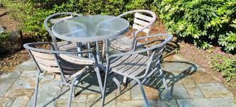 how to paint glass patio table tops