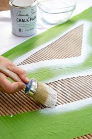 how to paint an outdoor rug for a quick