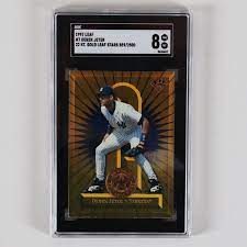 1997 Leaf Derek Jeter Graded Card #7 22Kt. Gold Leaf Stars 859/2500 - SGC 8  | eBay