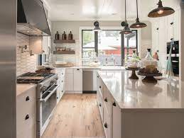 the 10 most popular kitchens on houzz