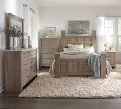 17 Timeless Bedroom Designs With Wooden