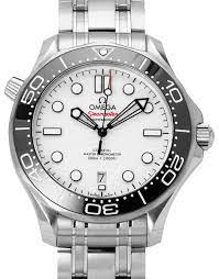 The swiss manufacturer has continually expanded the series over the years and now offers timepieces in stainless steel, titanium, gold, ceramic, and platinum. Omega Seamaster Diver 300 M 210 30 42 20 04 001 42 Mm Stahl Kaufen Watchmaster Com