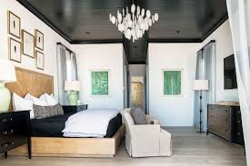 30 Black And White Bedroom Design Ideas