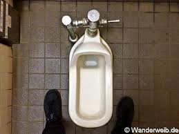So stoppt man das wasser. Tipps Toiletten In Japan Die Anleitung Wanderweib