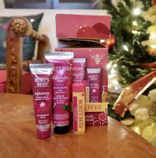 burt s bees holiday 2022 gift sets are