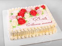 Торт со Сливочными Розами 2501221 стоимостью 4 150 рублей - торты на заказ  ПРЕМИУМ-класса от КП «Алтуфьево»