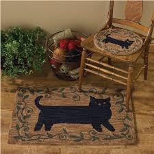 primitive cat hooked rug 24 x 36
