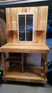 rustic lit pallet makeup vanity 1001