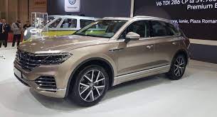 At the 2020 chicago auto show, volkswagen unveiled the refreshed atlas for the model year of 2021. 2020 Volkswagen Teramont Atlas Twin Suv Specs Engine Review Redesign New Volkswagen