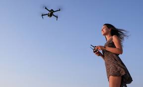 how to become a commercial drone pilot