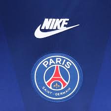Botamos a limpo o calendário de todos os 380 jogos das 38 rodadas do campeonato francês, a ligue 1 2019/20, junto das. Camisa Paris Saint Germain Pre Jogo Cl 19 20 Nike Masculina