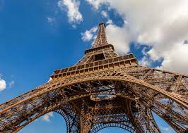 eiffel tower to be painted gold for the