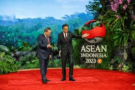 asean welcomes world leaders as china u