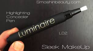sleek makeup luminaire highlighting