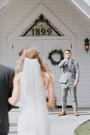Bride and father walking down the aisle. 15 Epic Bridal Entrance Songs To Walk Down The Aisle To