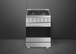 A gas stove is a crucial part of cooking most dishes and thus, having a good unit is important. Smeg Ranges Smeg Usa
