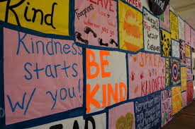 Students Celebrate 'Kindness Week,' Hope it Spreads Into Community -  Newport Beach News