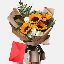 Has the right rose for any occasion, from fragrant garden rose bouquets to premium fair trade blooms. Sunflower Amp Roses Bunch With Greeting Card Singapore Gift Sunflower Amp Roses Bunch With Greeting Card Ferns N Petals