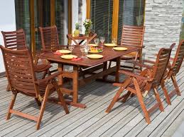 refinishing wooden outdoor furniture diy