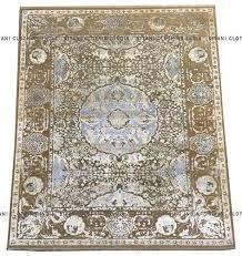 hand knotted carpet