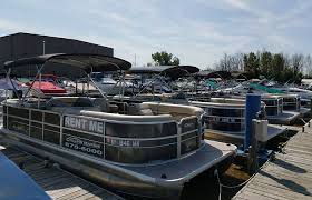 Where To Rent Pontoon Boats Sailboats Kayaks Around Wny