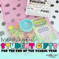 year student gifts